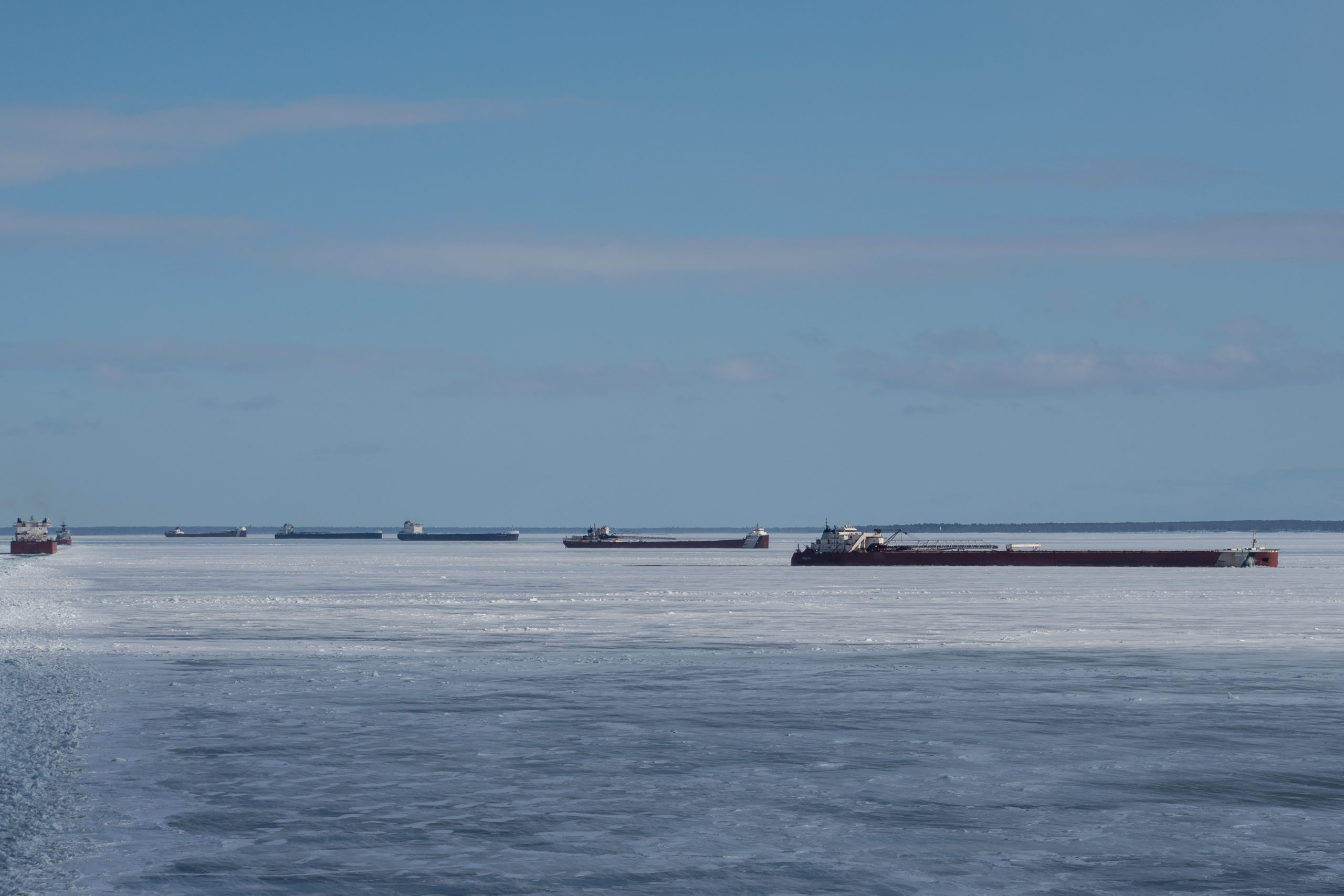 Great Lakes Ships Lose a Month Due to Lack of Icebreakers